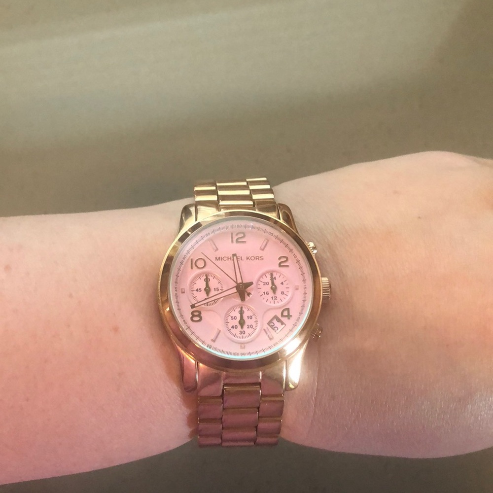 Michael Kors Rose Gold/Pink iridescent watch.